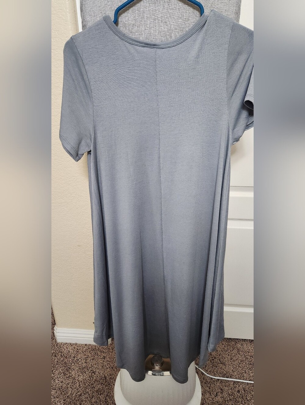 LuLaRoe Carly Pocket Dress Grayish Green Size S (Fits Like A M) - Picture 2 of 3